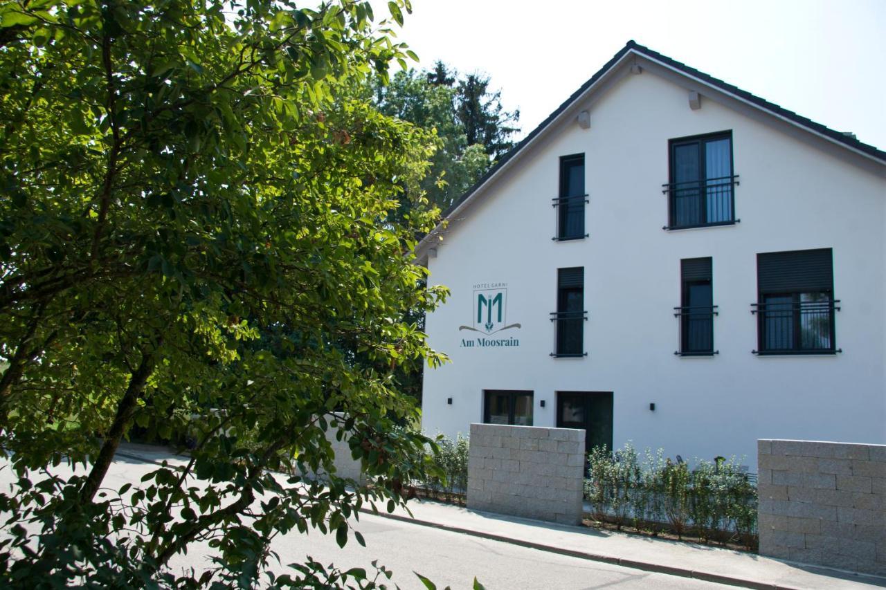 Hotel Am Moosrain Garni Eitting Екстер'єр фото