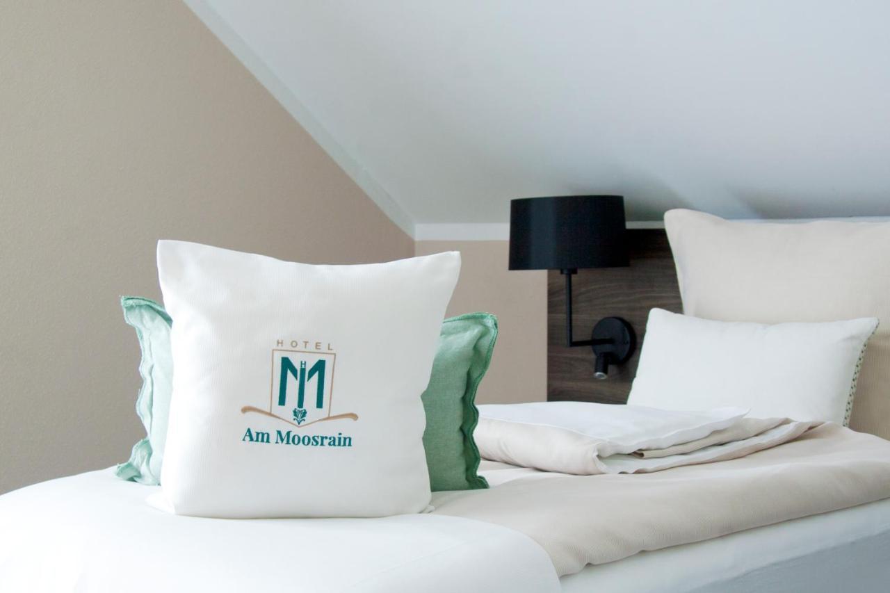 Hotel Am Moosrain Garni Eitting Екстер'єр фото